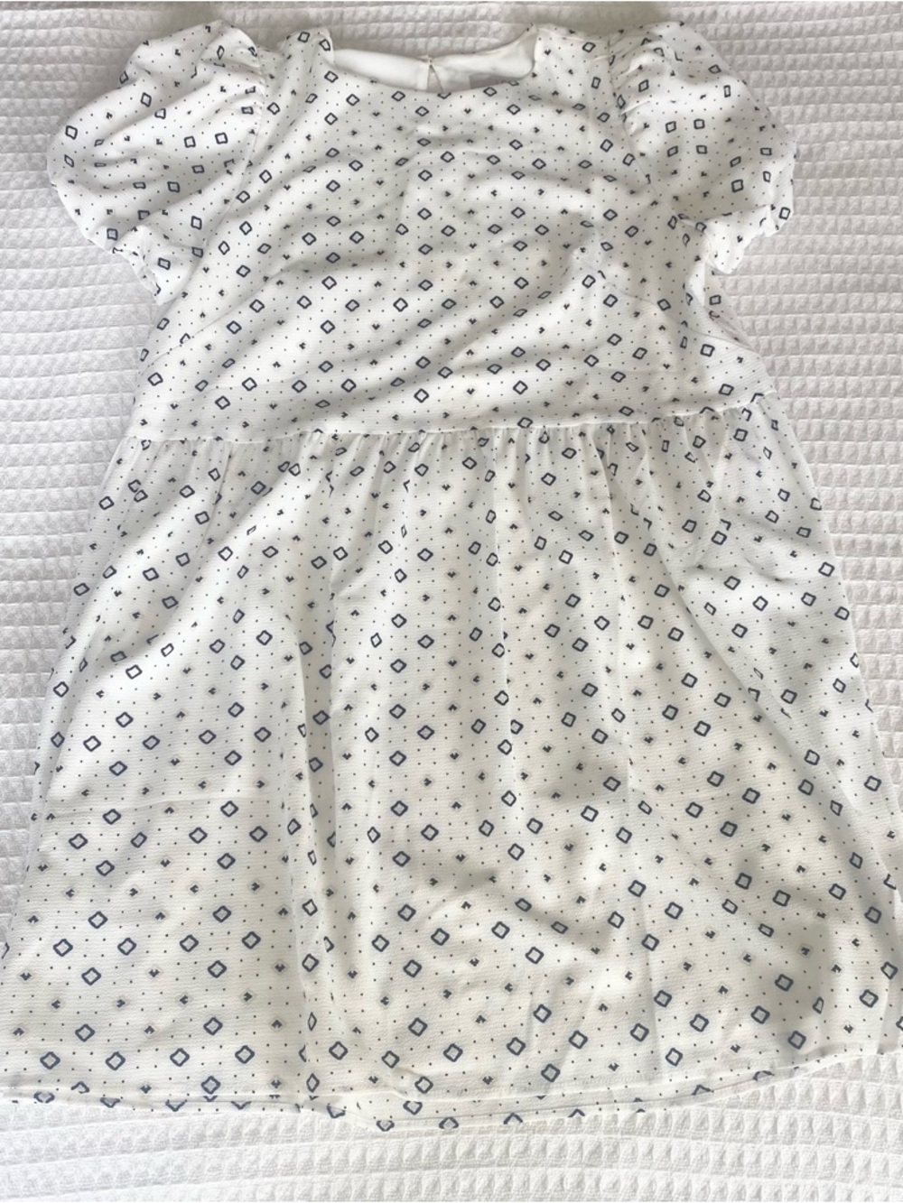 LOFT White Dress with Navy Diamond Print size 6